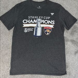 Gray Fanatics Florida Panthers Hockey T-Shirt M Stanley Cup Champs Sunrise Miami